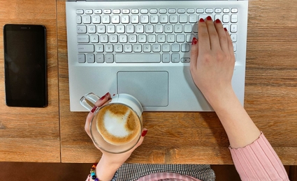 5 Reasons Why You Should Hire A Copywriter